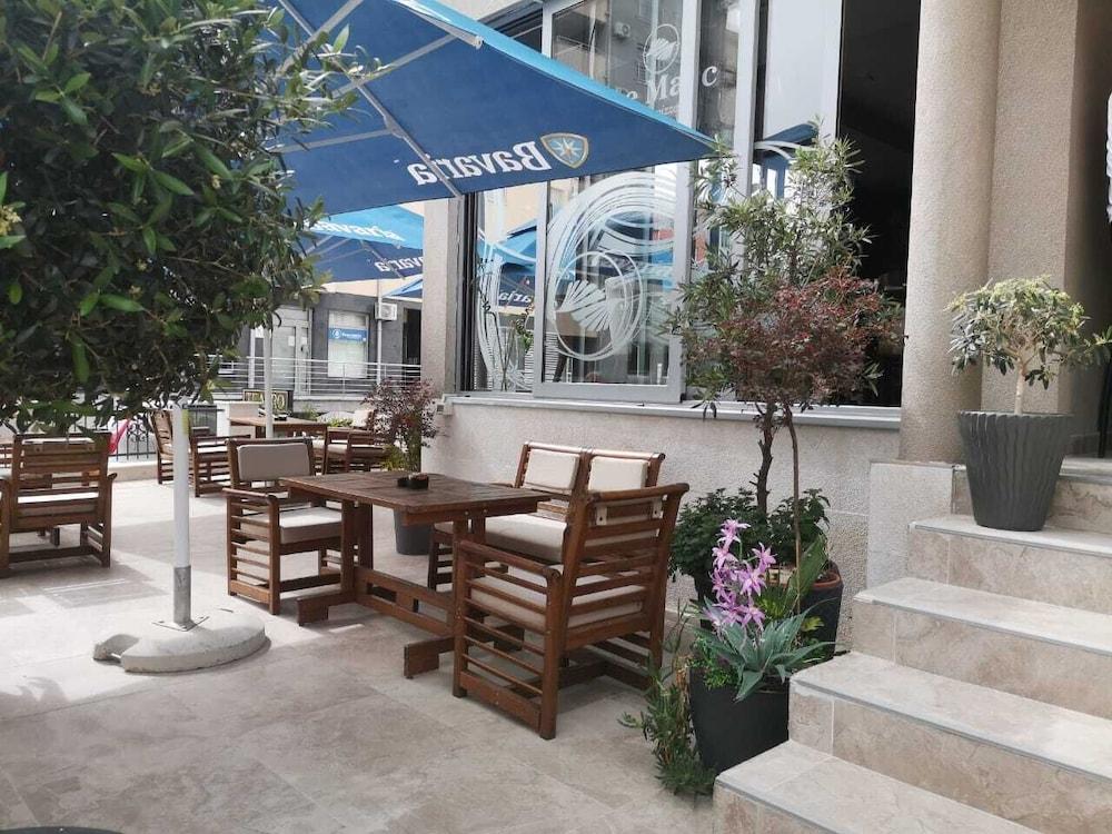 Le Marc Guest House Budva Exteriér fotografie