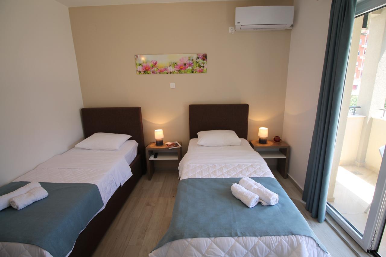 Le Marc Guest House Budva Exteriér fotografie